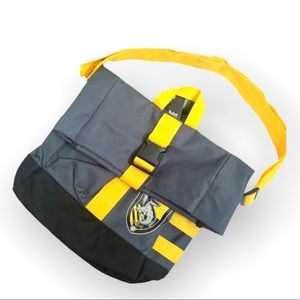 Harry Potter Loot Crate Hufflepuff Cross Body Satchel NWT